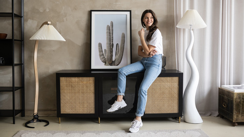 Introducing the Shadowbox Frame.